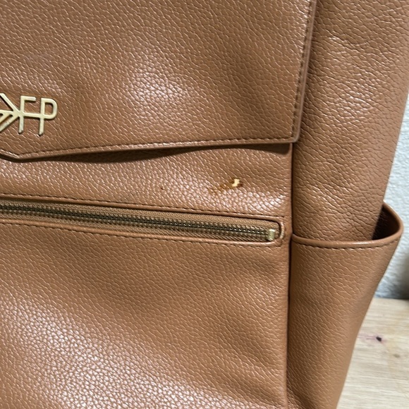 Freshly Picked - full size Tan Leather Backpack - Picture 2 of 6